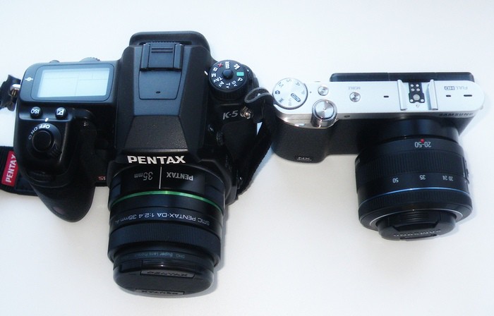Pentax K-5 и Samsung NX3000