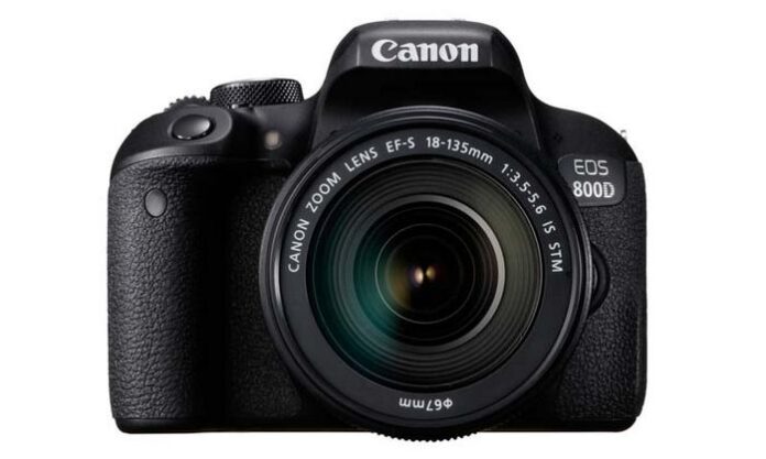 Canon EOS 800D