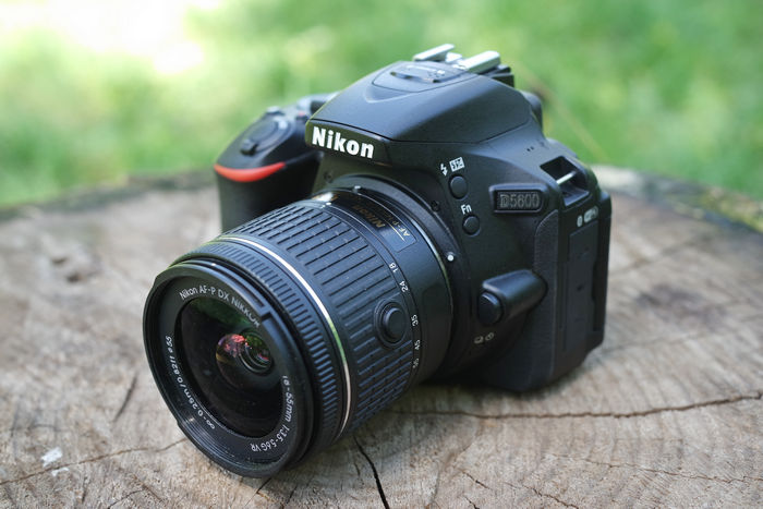 обзор Nikon D5600