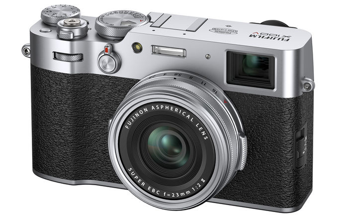 Фотокамера FUJIFILM X100V получила поворотный ЖК-дисплей